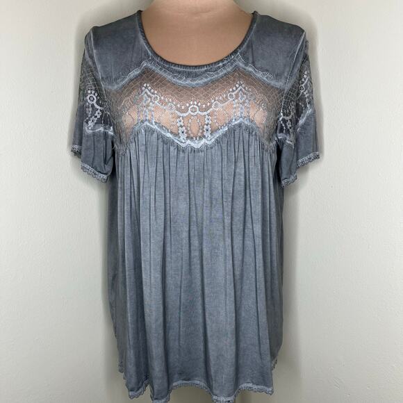 POL Top Womens Size Small Acid Wash Gray Lace Jersey Knit Tee Blouse Bohemian - Picture 1 of 7